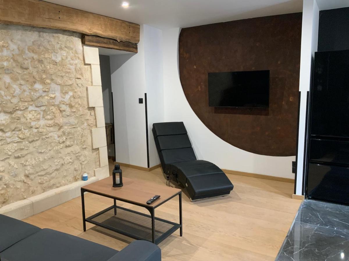 Le Charme De L'Ancien Apartment Бурж Екстериор снимка